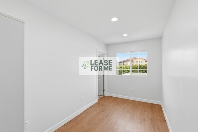 Building Photo - 5953 Guthrie Ave