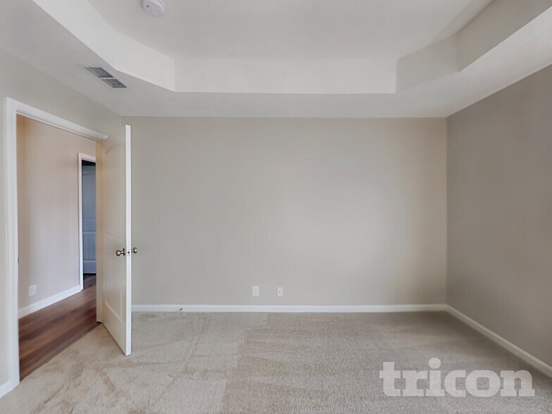 Building Photo - 108 Tulip Grove Point