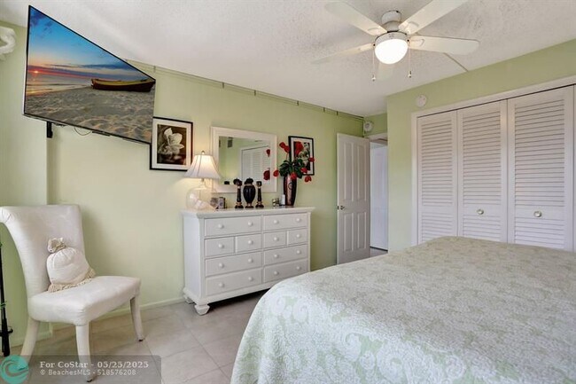 Building Photo - 133 N Pompano Beach Blvd