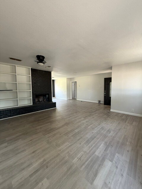 Building Photo - 5514 43rd St