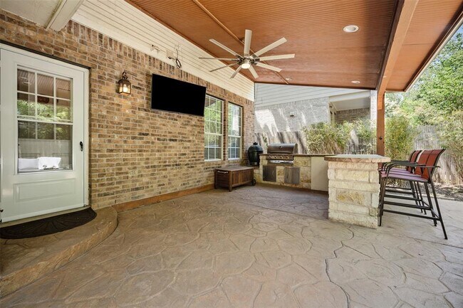 Building Photo - 6915 Gentle Oak Dr