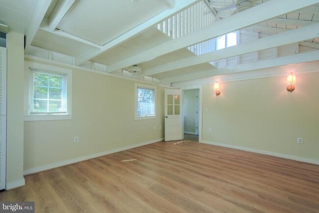 Building Photo - 6062 Drum Point Rd