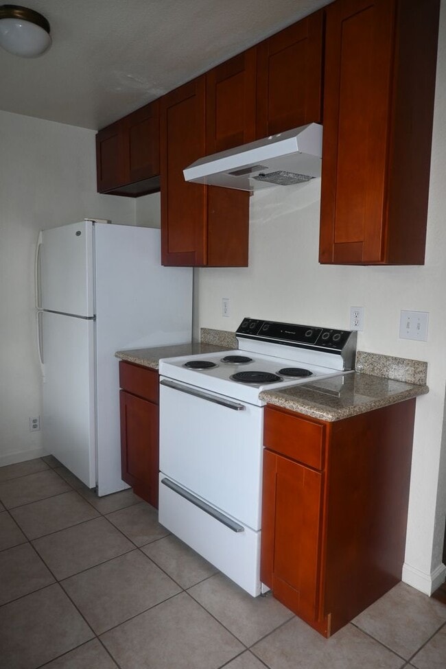 Building Photo - 8272 Center Pkwy