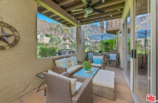 Building Photo - 78155 Cabrillo Ln