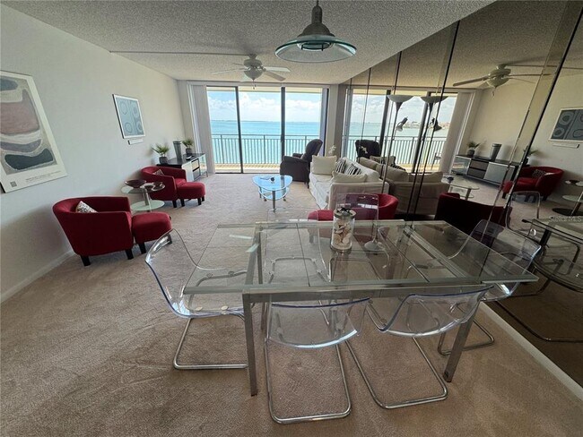 Building Photo - 5700 Escondida Blvd S