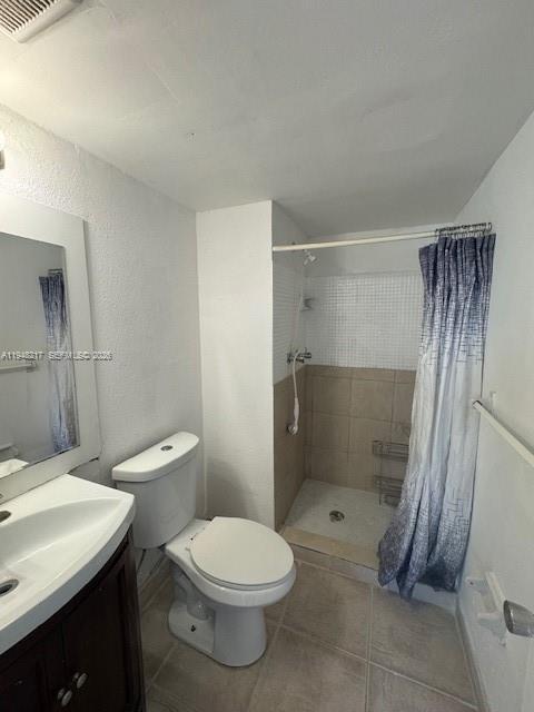 Building Photo - 241 SE 9th Ave