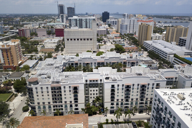 Building Photo - 600 S Dixie Hwy