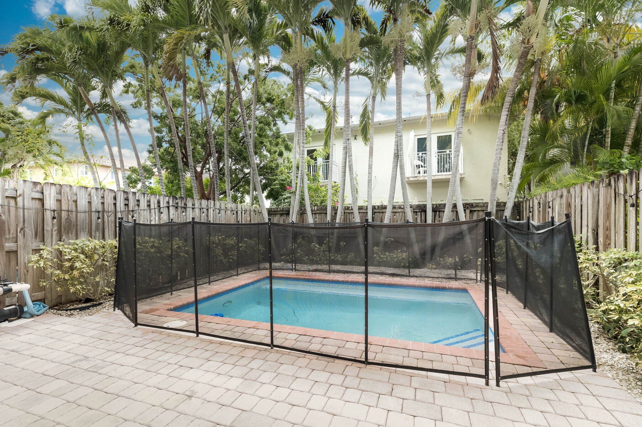 Building Photo - 3133 Hibiscus St