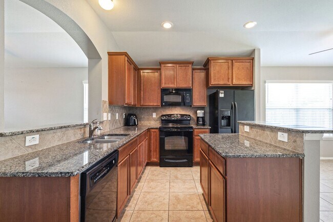 Building Photo - 6609 Sendero Lane