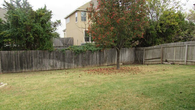 Building Photo - 1510 Ridgewood Dr