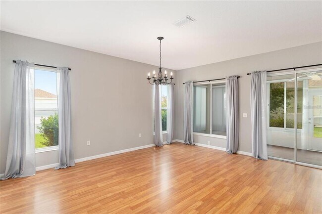 Building Photo - 9244 SE 128th St