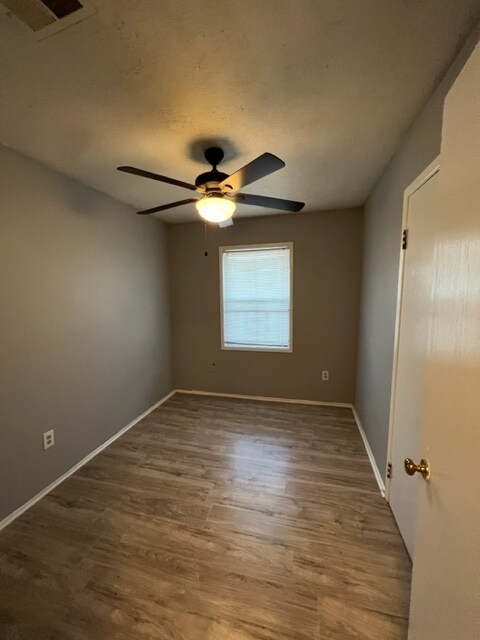 Building Photo - 2527 Judson St