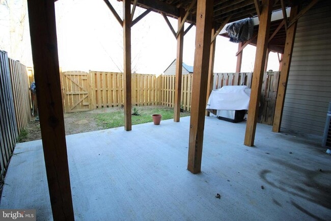 Building Photo - 2432 Battery Hill Cir