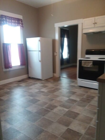 Building Photo - 2405 N 7th St