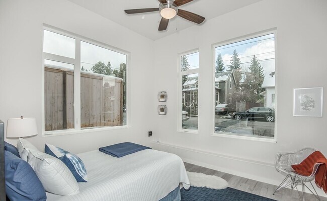 1BR,1BA - Skidmore Apartments