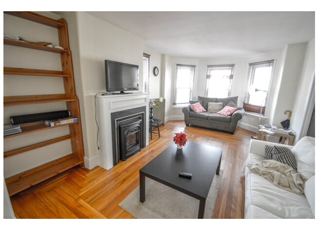 Building Photo - 204 Norfolk St