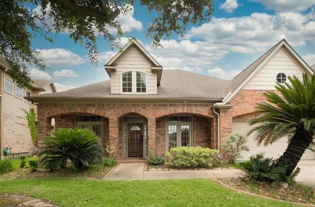 Primary Photo - 5902 Garden Hills Dr