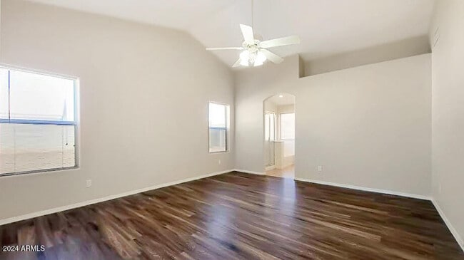 Building Photo - 13132 W Sheridan St