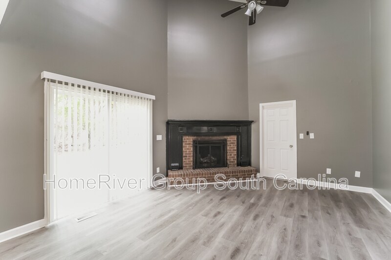 Building Photo - 667 Chelsea Ct