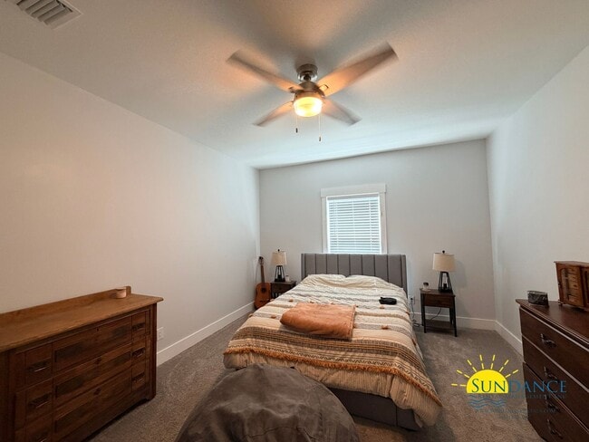 Building Photo - Gorgeous 2 Story 4 Bedrooms Townhome in Fort Walton Beach!
