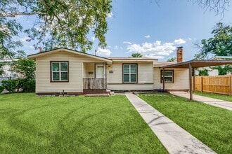 Building Photo - 322 Byrnes Dr