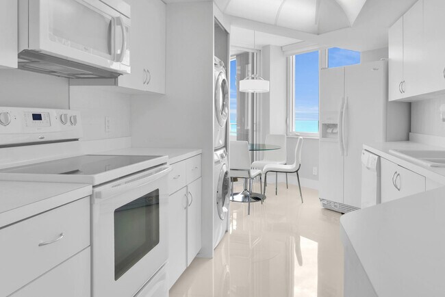 Building Photo - 500 S Ocean Blvd