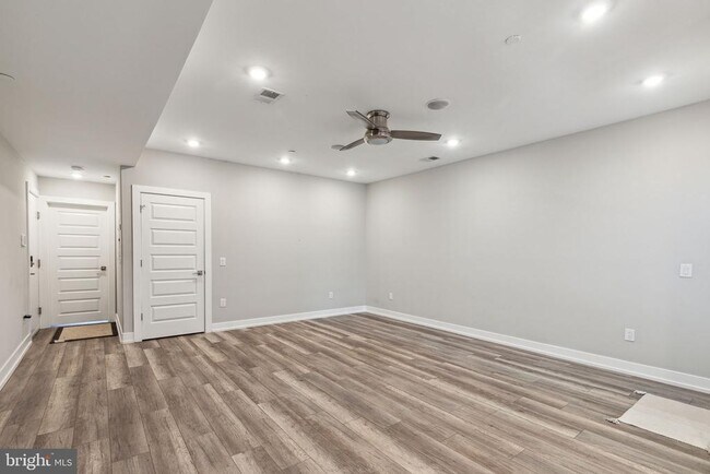 Building Photo - 1845 N 19th St