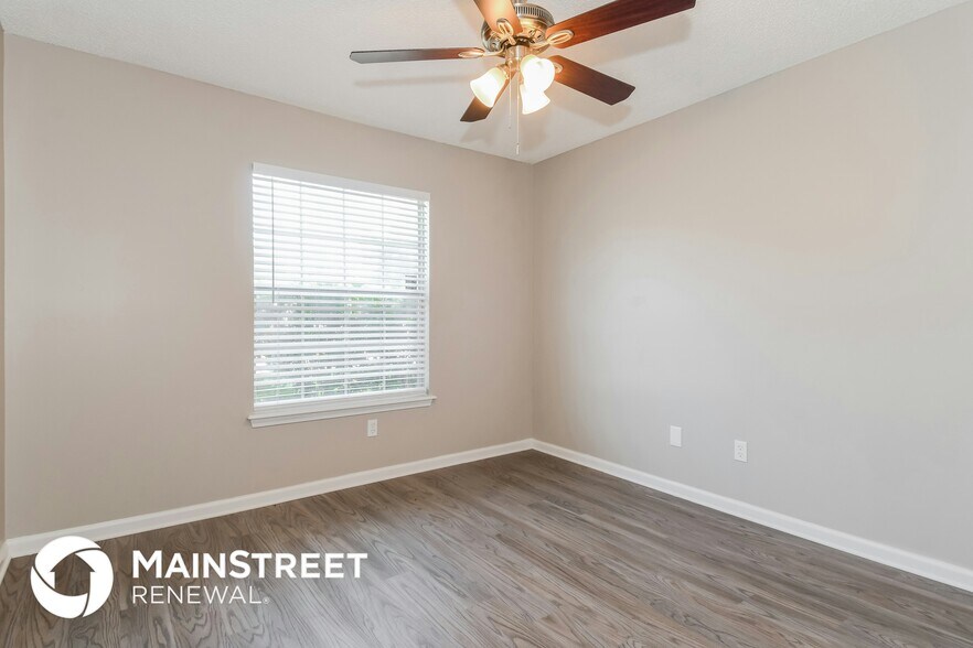 Building Photo - 5948 Wentworth Cir S