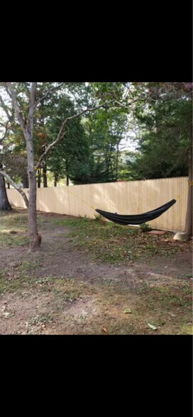 Building Photo - 469 Auborn Ave