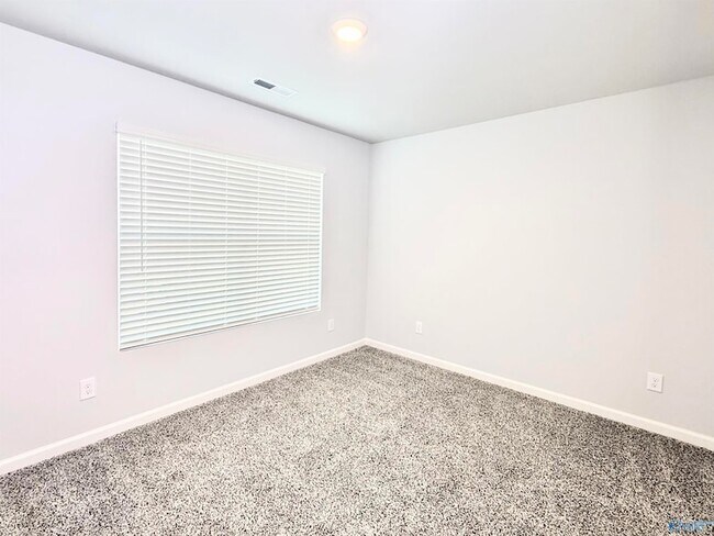 Building Photo - 21432 Scuttle St