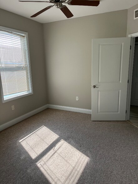 Building Photo - 3001 River Towne Way