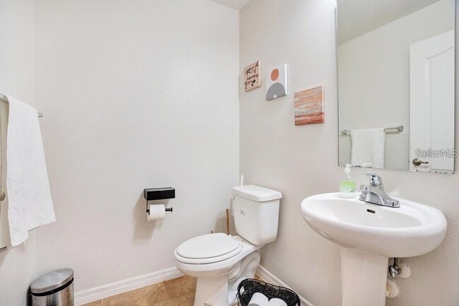 Building Photo - 5780 Dornich Dr
