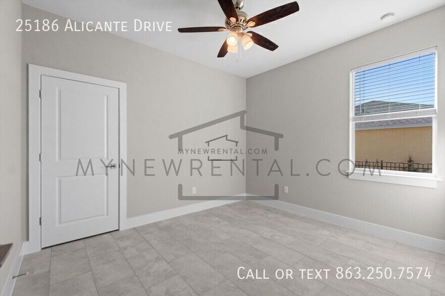 Building Photo - 25186 Alicante Dr