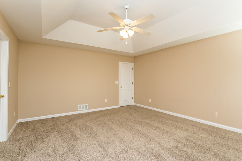 Building Photo - 214 Oakleigh Ln
