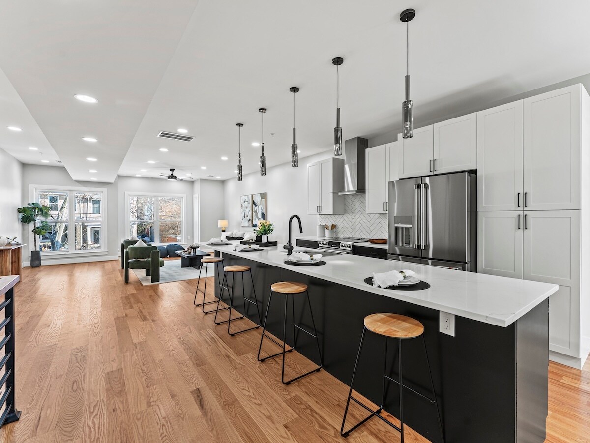 Building Photo - 4320 7th St NW