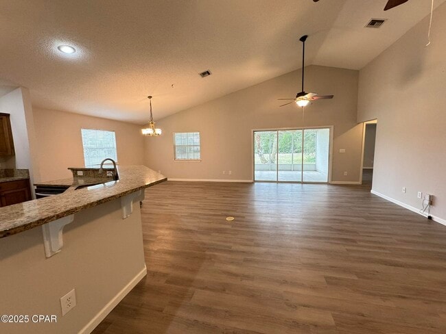 Building Photo - 222 Biltmore Pl