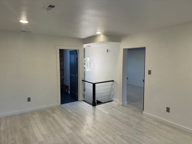 Building Photo - 812 S Tejon St