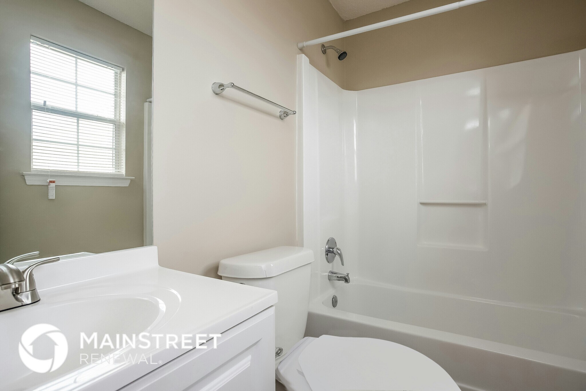 Building Photo - 5857 Eagles Feather Ln