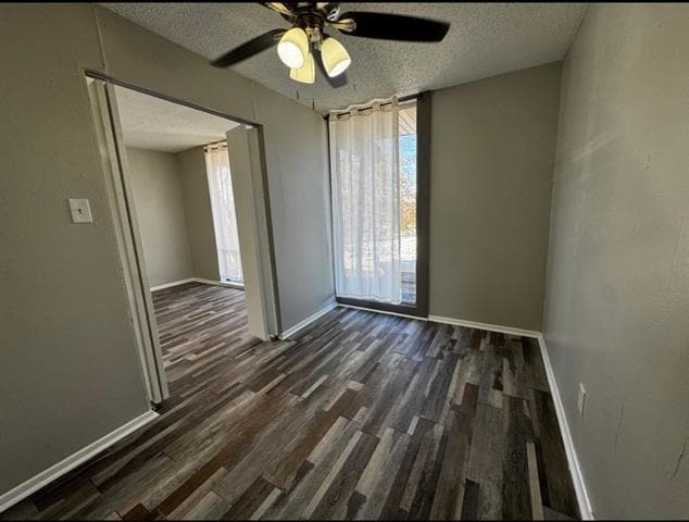 Building Photo - 6329 Walraven Cir