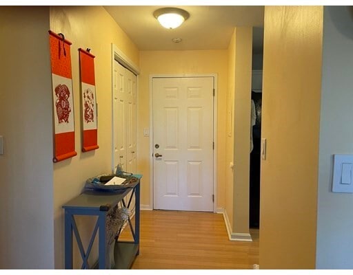 Building Photo - 500 Colonial Dr