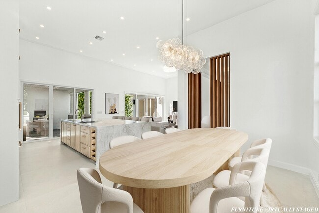 Building Photo - 5890 NW 39th Ave