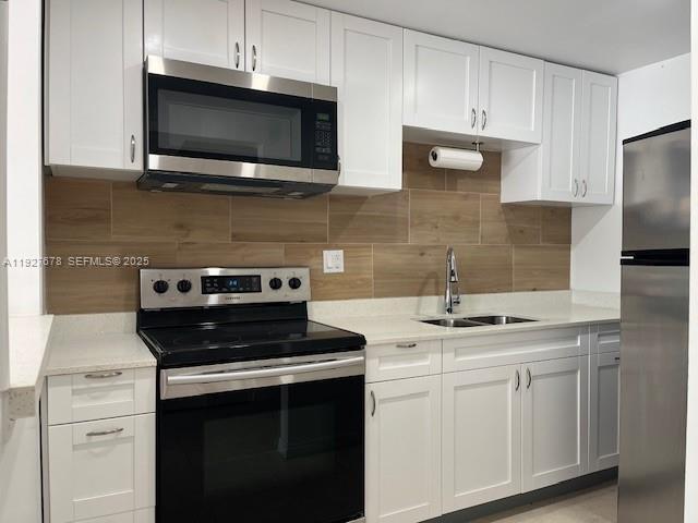 Building Photo - 1470 NE 125th Terrace