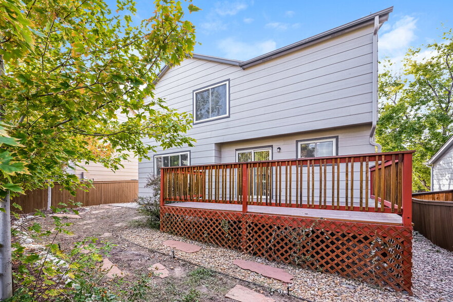 Building Photo - 9879 S Castle Ridge Cir
