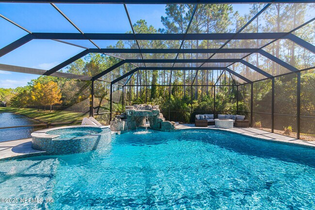 Building Photo - 217 Bonita Vista Dr