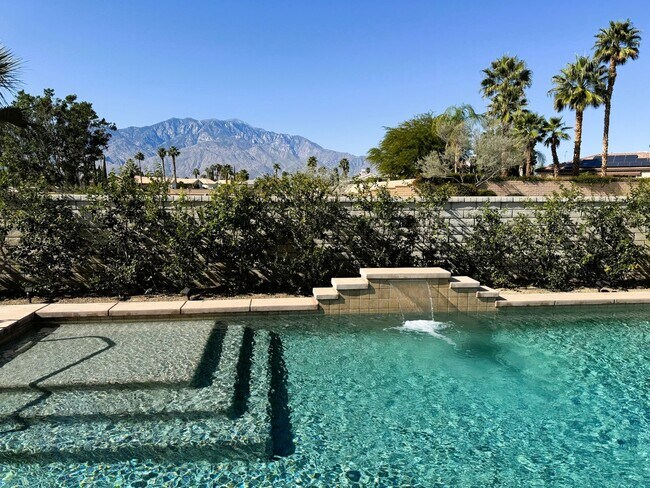 Building Photo - 3+ bedroom, 2 bath pool and spa home