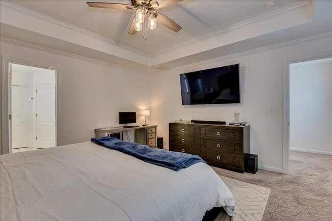 Building Photo - Beautiful Home in a Great Neighborhood