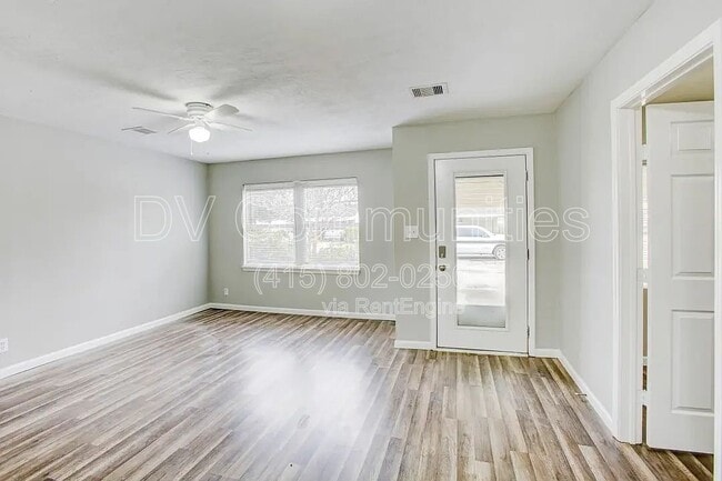 Building Photo - 9317 Cathedral Dr