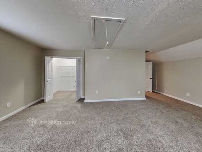 Building Photo - 125 Dianne Trail