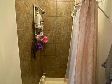 Building Photo - Live Close to Everything — Lakeway Home Near WWU, Downtown & I-5