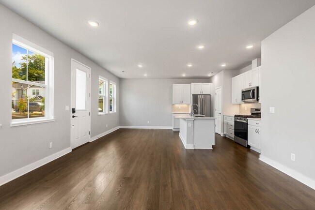 Building Photo - Beautiful River Trail 3 Bedroom Craftsman with Designer Kitchen & Spa-Inspired Primary Suite